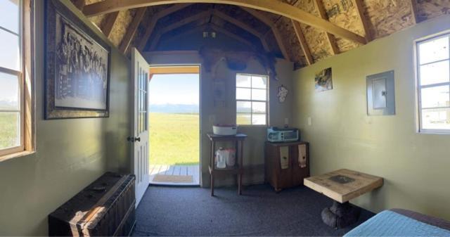 Montana Old West Cabins Pensionat Babb Eksteriør billede