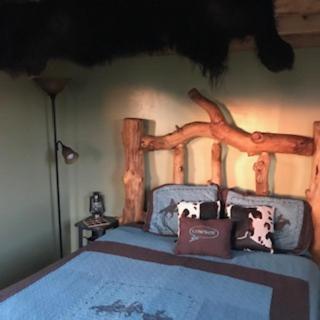 Montana Old West Cabins Pensionat Babb Eksteriør billede
